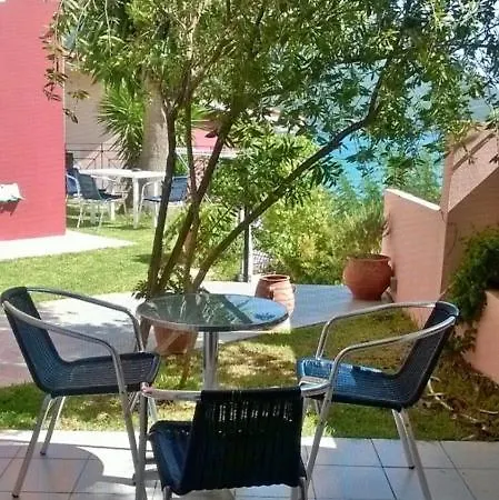 아파트 Altina Sea View *